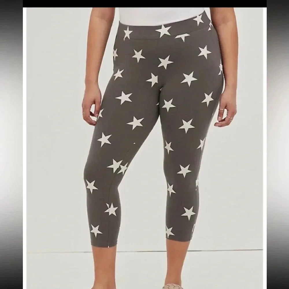 Torrid‎ Gray Star Print Crop Signature Waist Legging 0